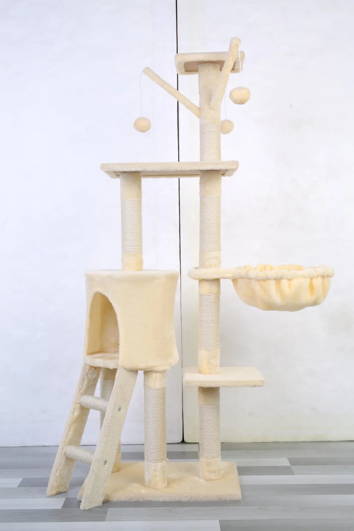 Arbre à Chat ChâteauFélin : Luxe et Confort